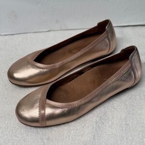 Vionic Rose Gold Caroll Ballet Flats Size 7.5